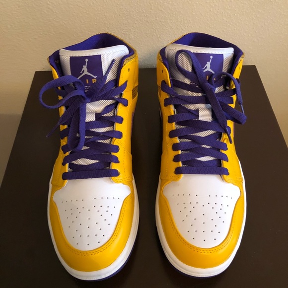 MENS Jordan 1 - Picture 1 of 3